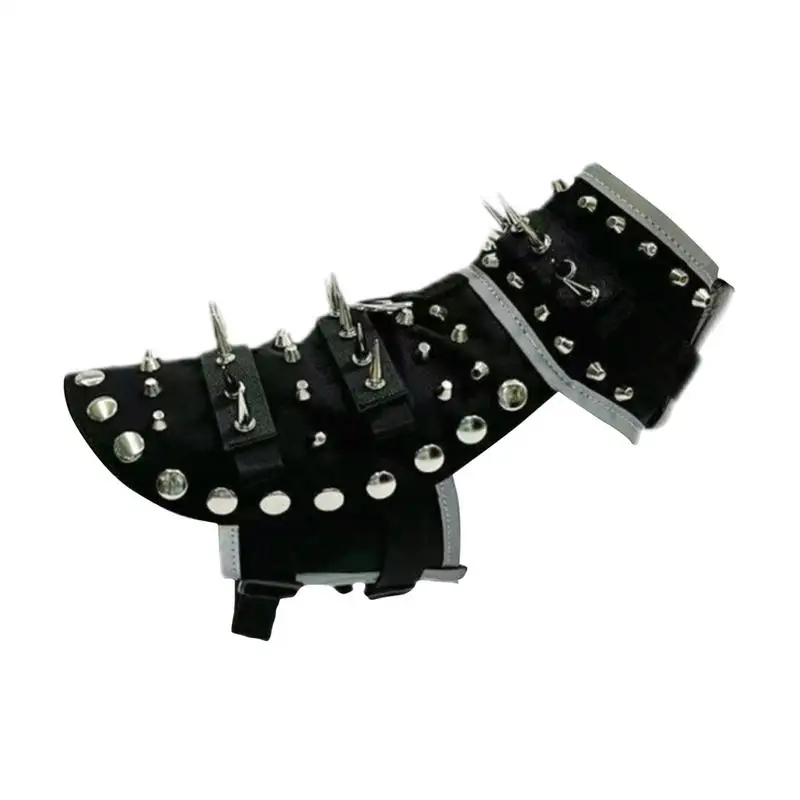 Spiked Dog Vest Waterproof Pet Harness with Spikes Adjustable Reflective Anti Coyote Dog Coat Dog Protection Vest for Outdoor